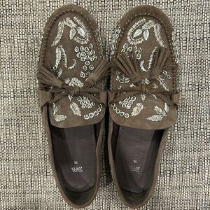 Zara embroidered tassel leather loafers 7.5
